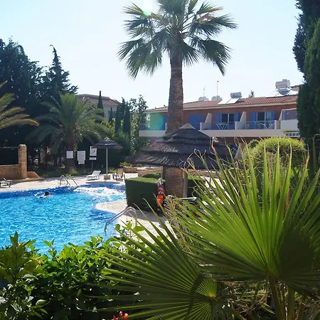 Regina Gardens Lovely