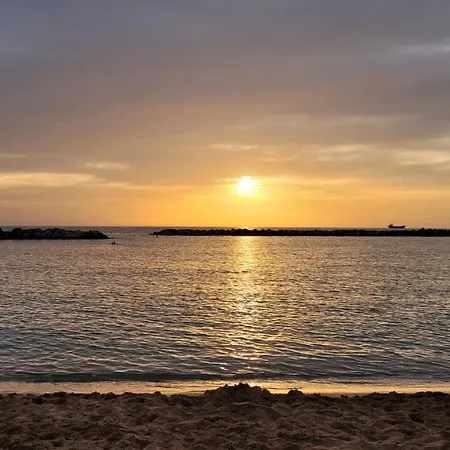 Regina Gardens Lovely Apartman *