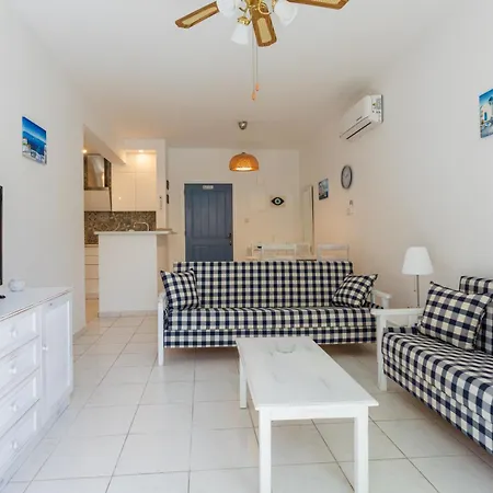 Regina Gardens Lovely