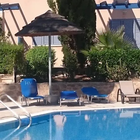 Regina Gardens Lovely Paphos