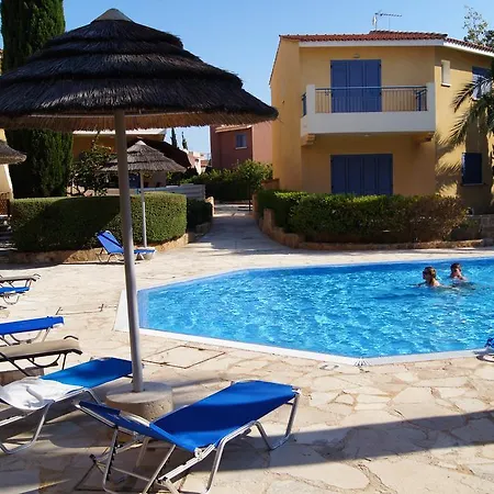 Regina Gardens Lovely Paphos