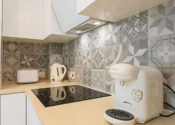 Regina Gardens Lovely بافوس