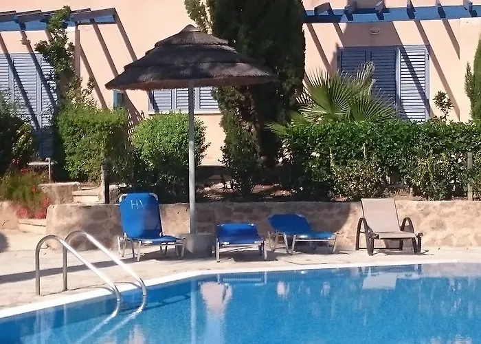 Regina Gardens Lovely Paphos