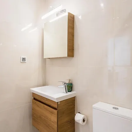 Appartement Regina Gardens Lovely *