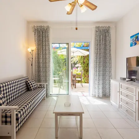 Apartamento Regina Gardens Lovely Paphos
