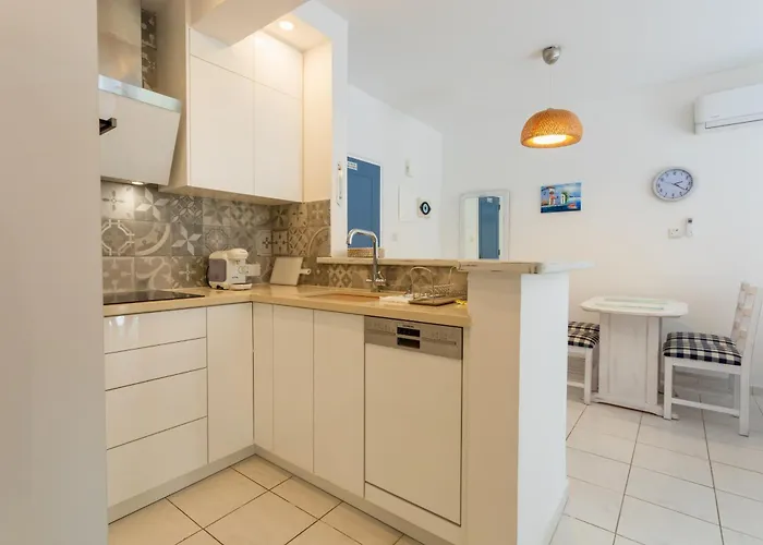 Regina Gardens Lovely Paphos